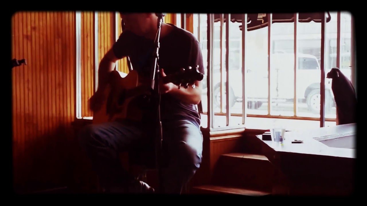 Joey Flip Acoustic at the Dog House in Elkhorn, NE